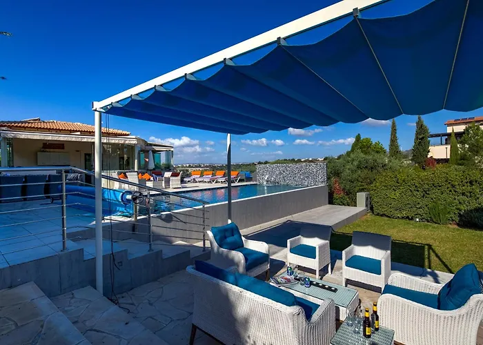 3 Bedroom Eleyjo With Stunning Private Pool, Aphrodite Hills *