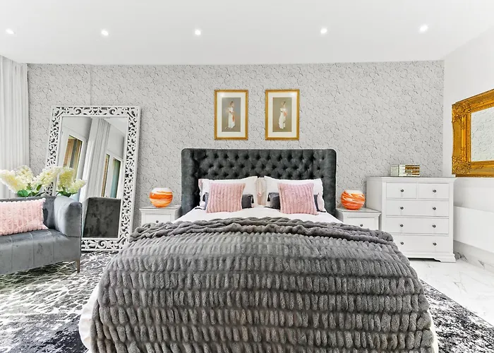 3 Bedroom Eleyjo With Stunning Private Pool, Aphrodite Hills Kouklia