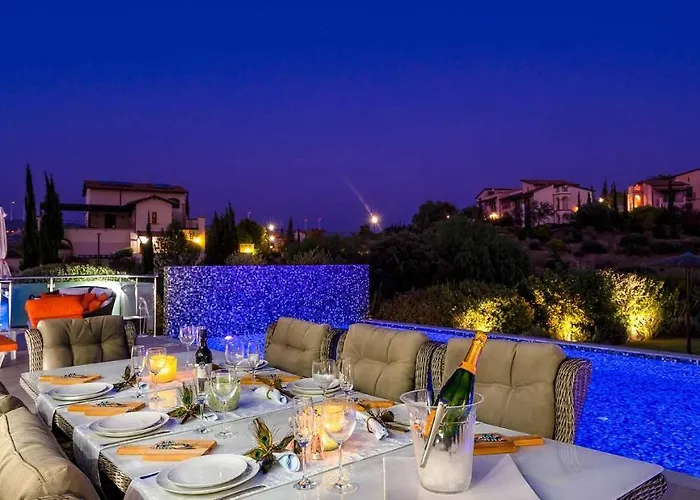 3 Bedroom Eleyjo With Stunning Private Pool, Aphrodite Hills Kouklia