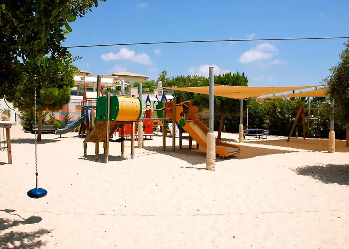 3 Bedroom Eleyjo With Stunning Private Pool, Aphrodite Hills